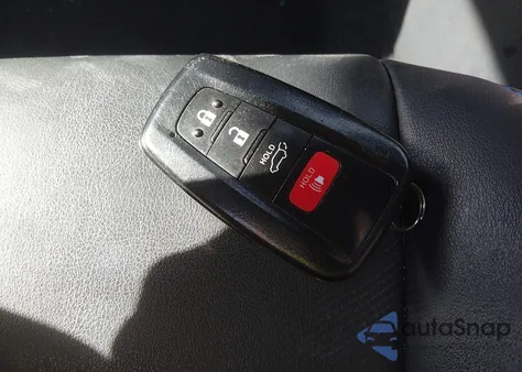 2021 Toyota Rav4 Hybrid Xse z USA, uszkodzony, nr VIN 2T3E6RFV2MW015404